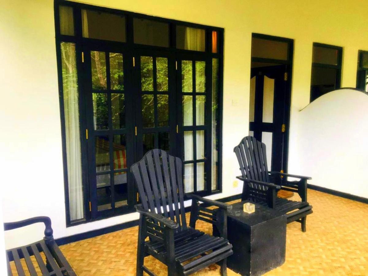 Flower Garden Eco Village Sigiriya Exterior foto
